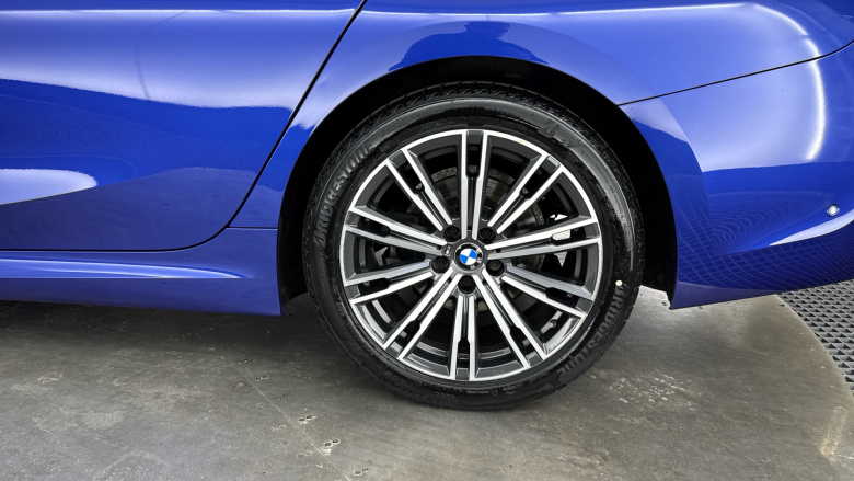 BMW 3 Series 320i M Sport 4dr Step Auto Petrol Saloon